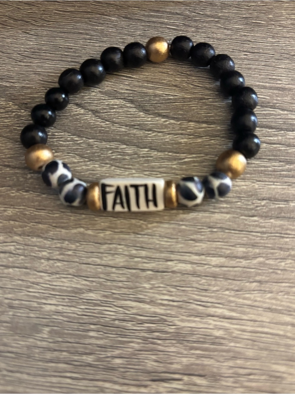 FAITH Beaded Stretch Bracelet in Black and Gold